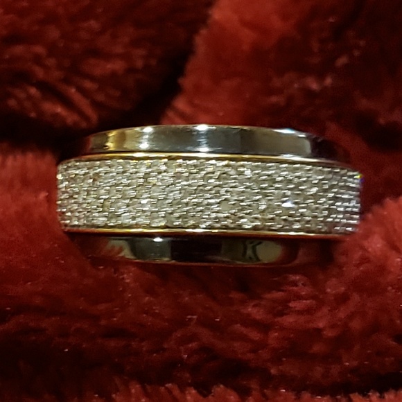 14K Gold ~ White & Yellow Gold Ring with Diamonds - Picture 8 of 8